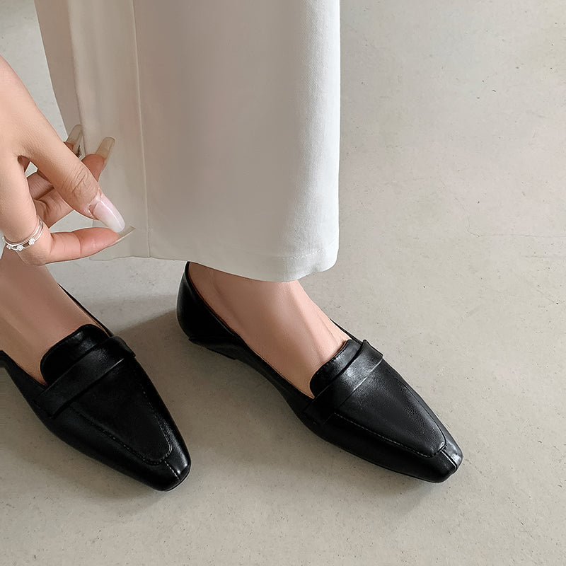 Women Genuine Leather Pointed Toe Retro Slip On Flat Comfortable Loafers