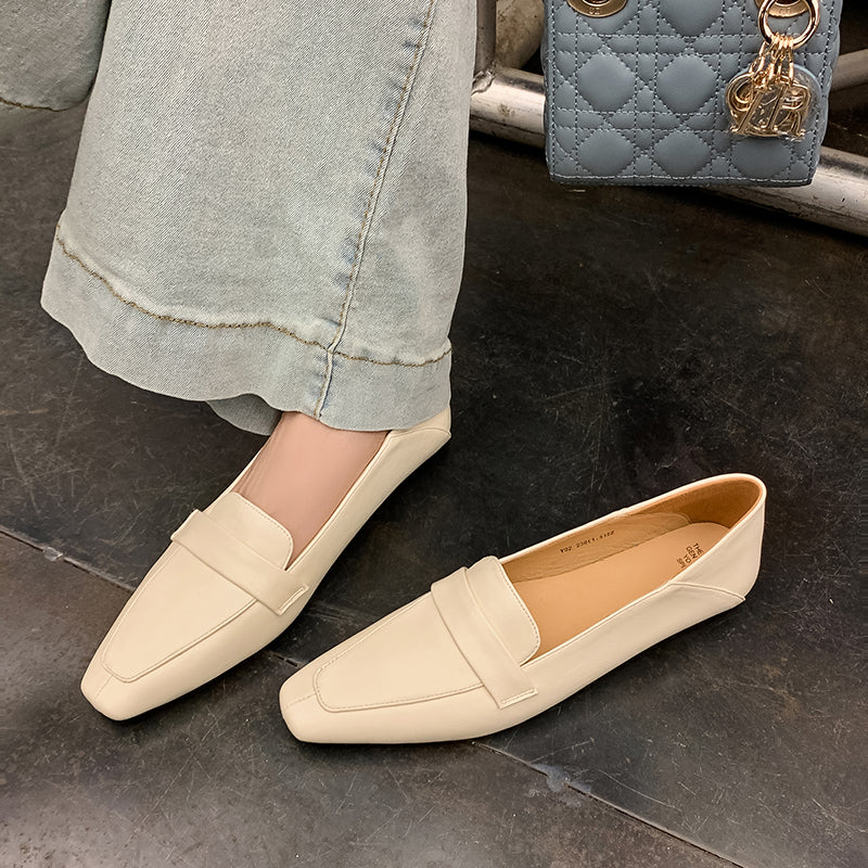 Women Genuine Leather Pointed Toe Retro Slip On Flat Comfortable Loafers
