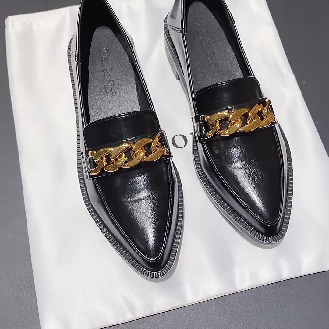 Women's Metal Chain Retro Pointed Shoes Thick Bottom Loafers