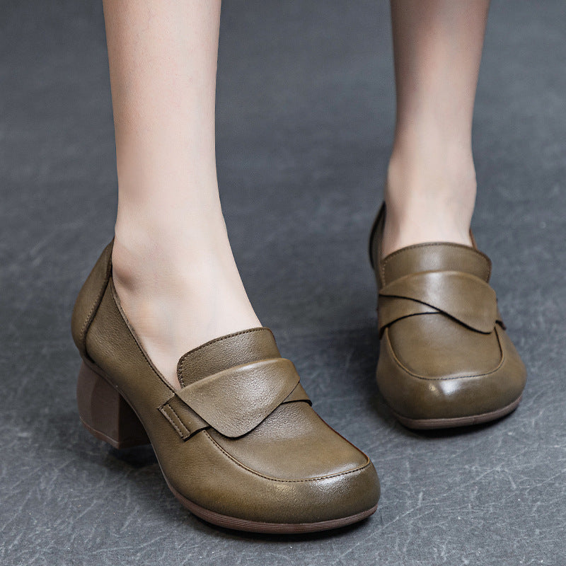 Women's Thick Medium Heel Soft Sole Head Layer Cowhide Retro Style Loafers