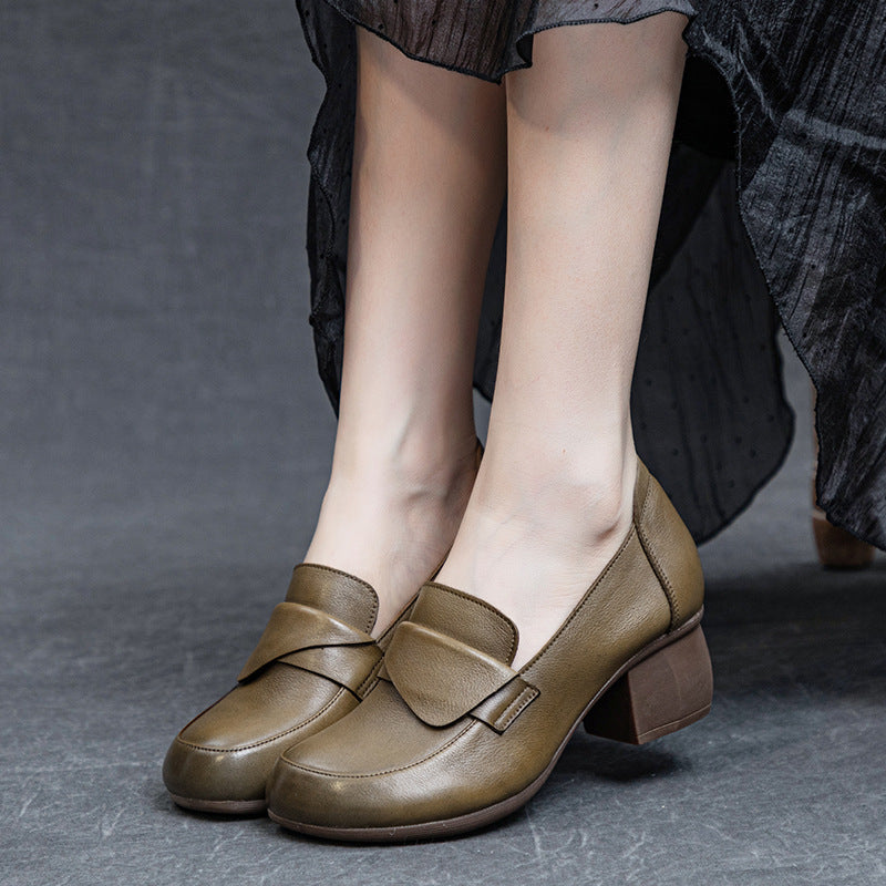 Women's Thick Medium Heel Soft Sole Head Layer Cowhide Retro Style Loafers