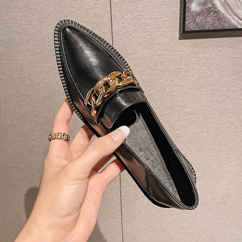 Women's Metal Chain Retro Pointed Shoes Thick Bottom Loafers
