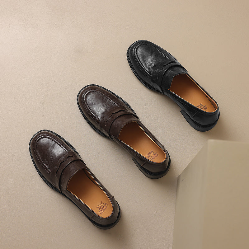 Women's Leather Round Toe Preppy Style Classic Low Heeled Loafers